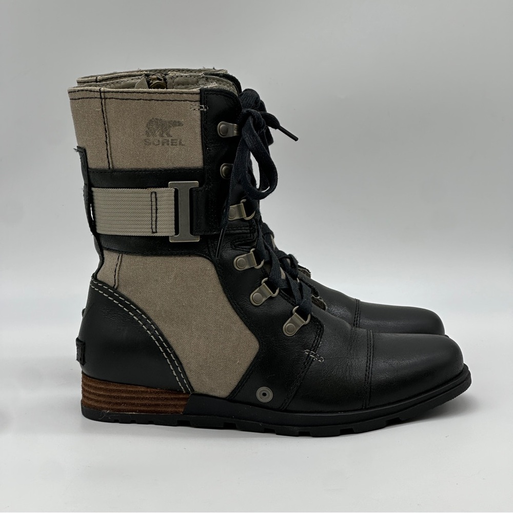 Sorel Major Carly Boots. Size 8